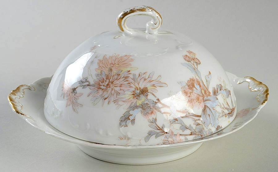 Schleiger 86 Round Covered Butter by Haviland-1