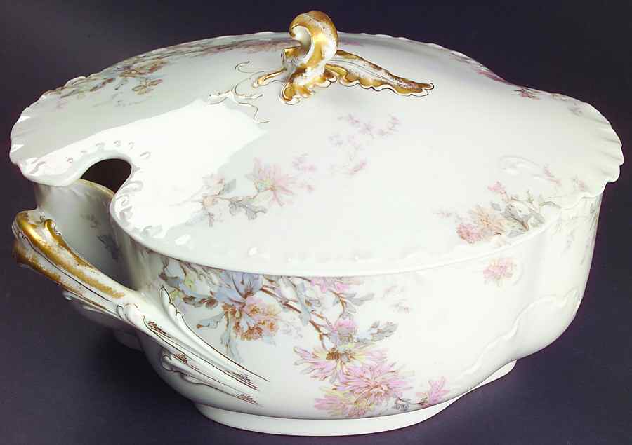 Schleiger 86 Tureen &  Lid by Haviland-1