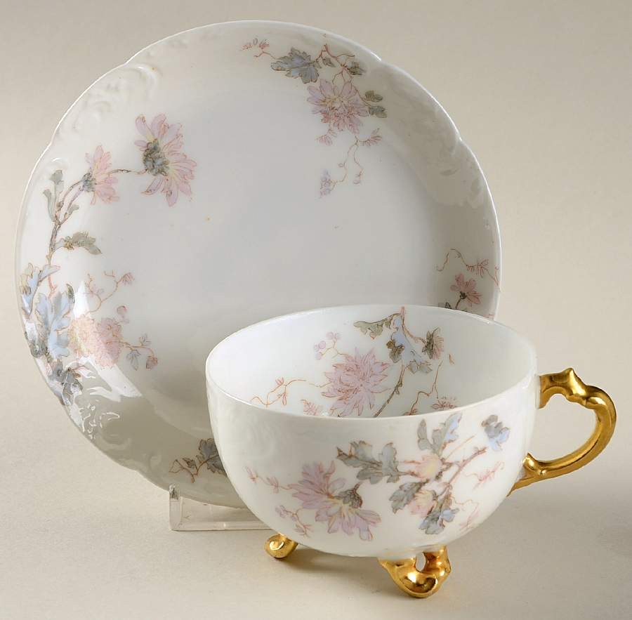 Schleiger 86 Footed Cup & Saucer Set by Haviland-1