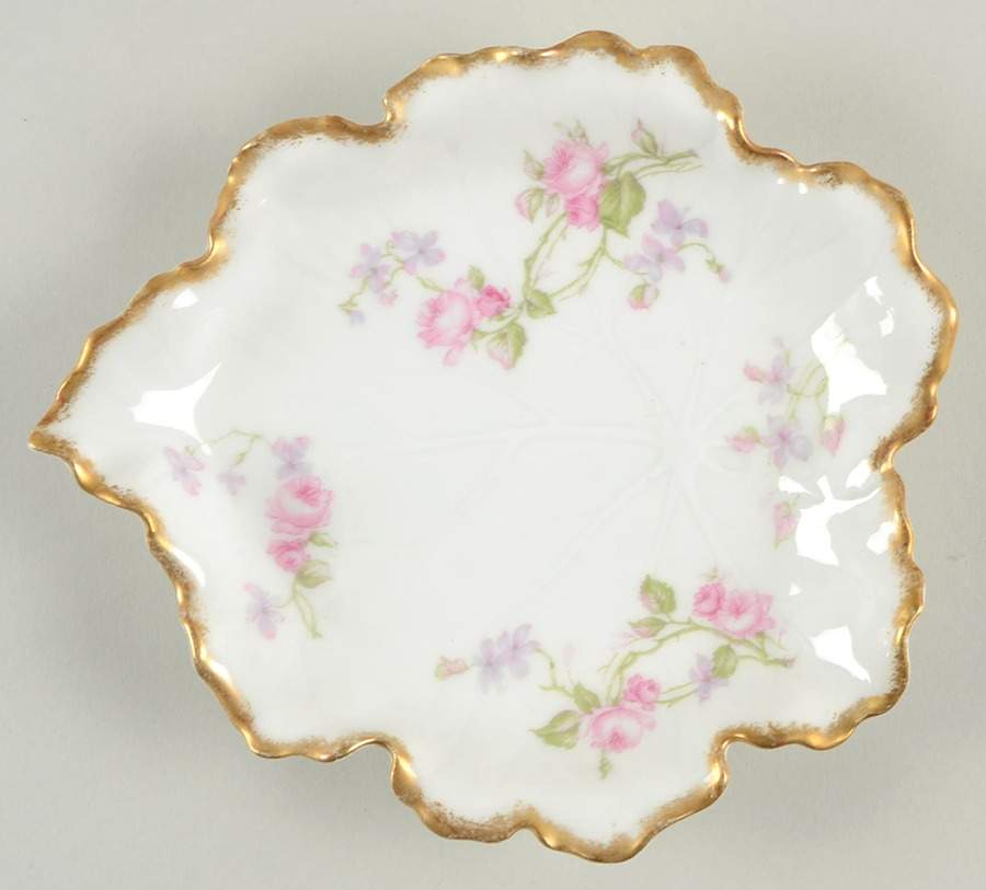 Schleiger 87D 7" Leaf Plate by Haviland-1
