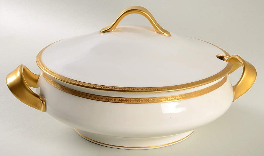 Schleiger 890 Tureen &  Lid by Haviland-1