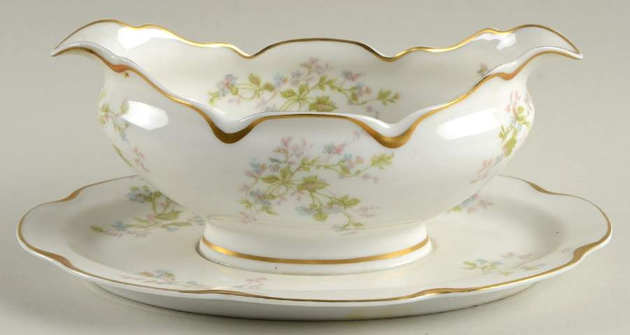 Schleiger 904D Gravy Boat with Attached Underplate by Haviland-1