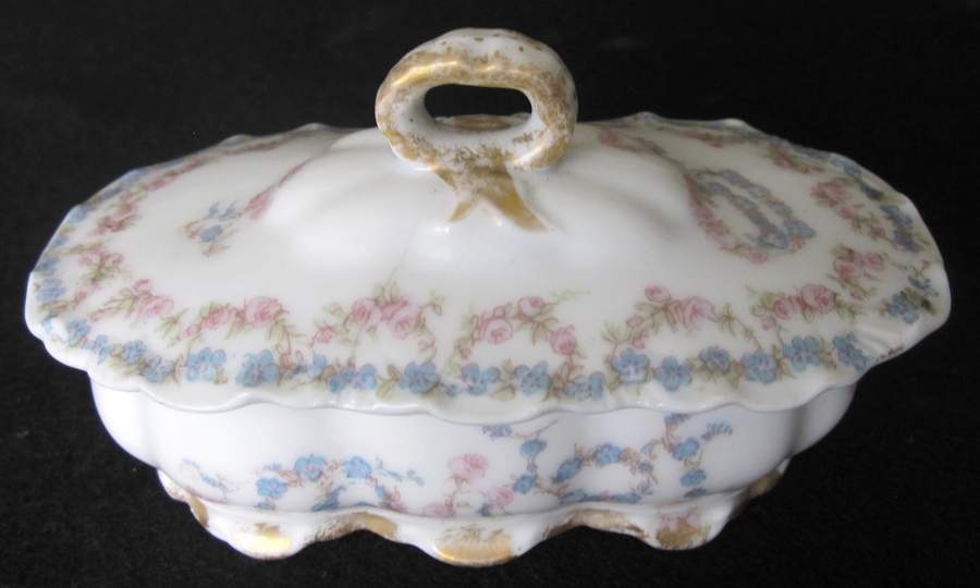 Schleiger 914 Match Holder with Lid by Haviland-1