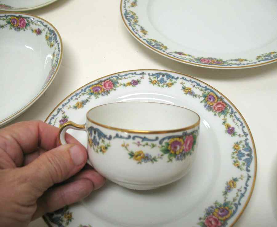 Schleiger 924 Flat Cup & Saucer Set by Haviland-1