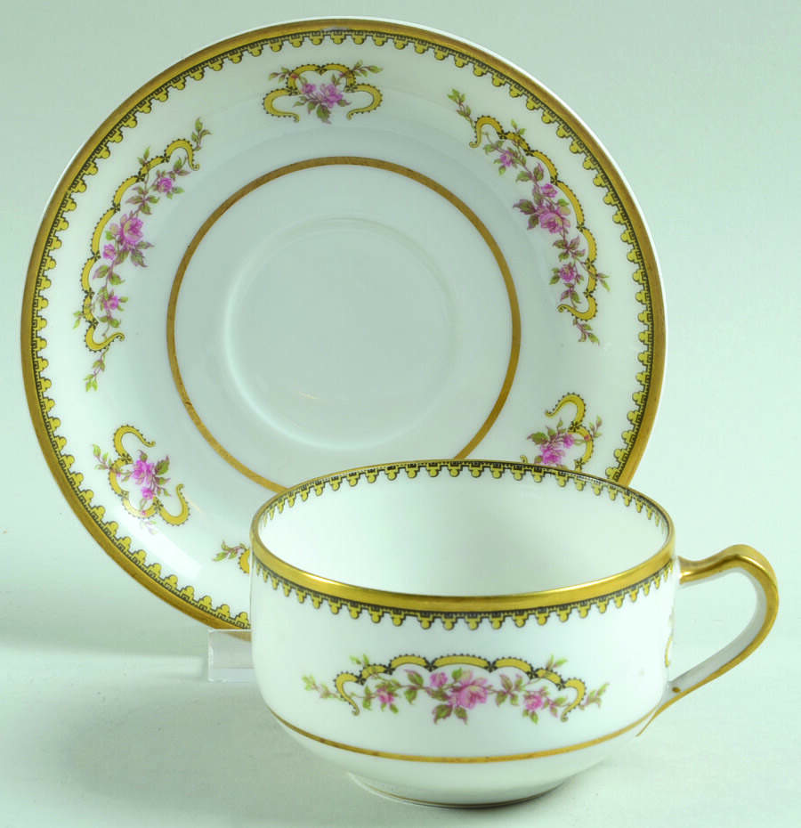 Schleiger 925 Flat Cup & Saucer Set by Haviland-1