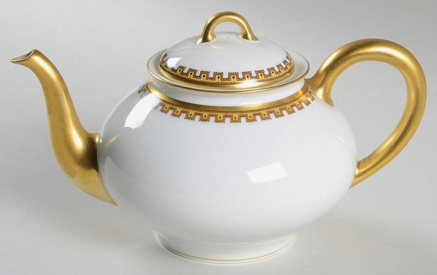 Schleiger 962 Teapot & Lid by Haviland-1