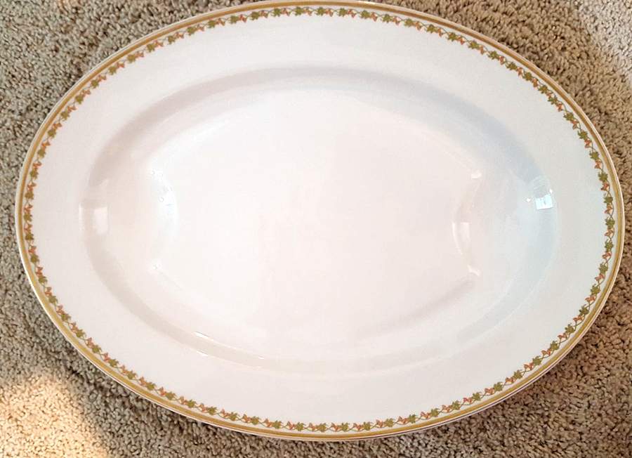 Schleiger 964 18" Oval Serving Platter by Haviland-1