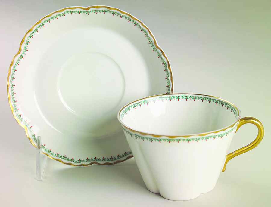 Schleiger 966 Flat Cup & Saucer Set by Haviland-1
