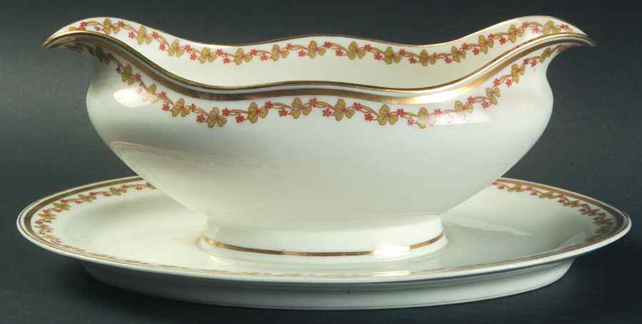 Sonderburg Gravy Boat with Attached Underplate by Haviland-1