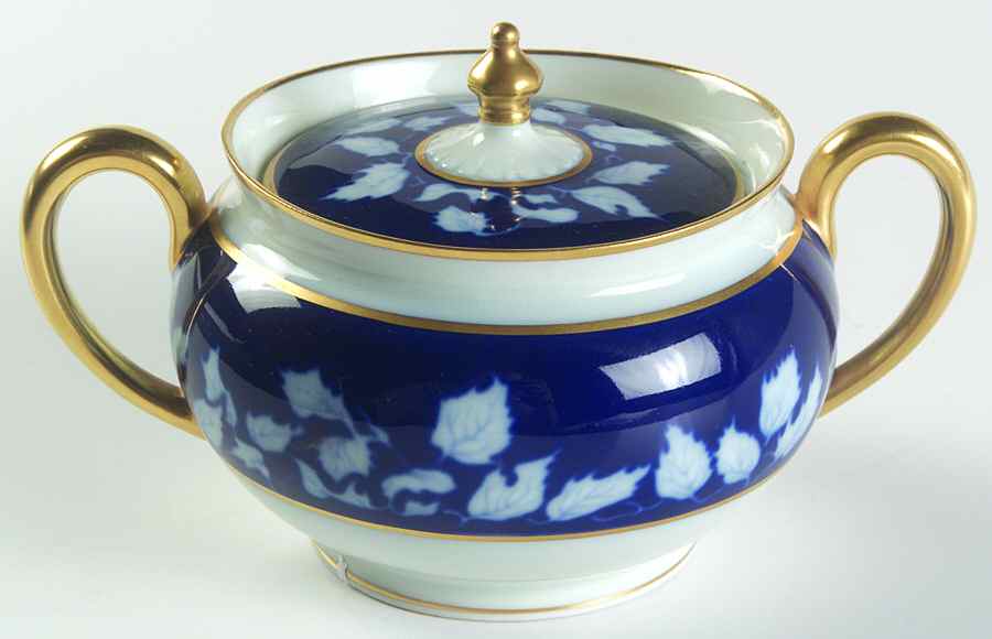 St. Amour Sugar Bowl & Lid by Haviland-1