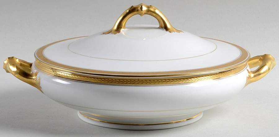 St. George Round Covered Vegetable by Haviland-1