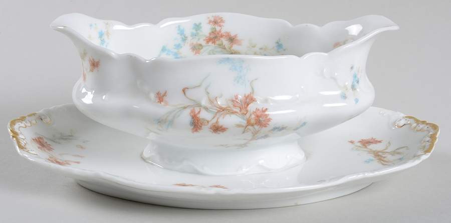 St. Lazare, The Gravy Boat with Attached Underplate by Haviland-1