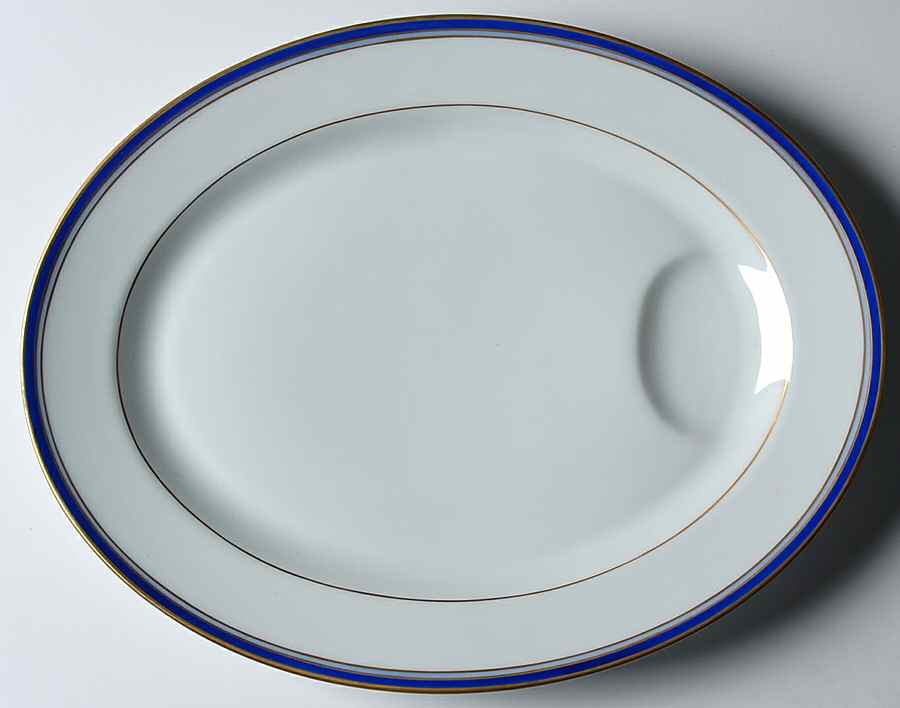 Sully 13" Oval Serving Platter by Haviland-1