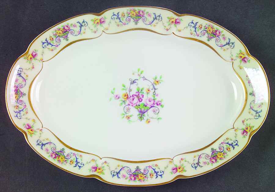 Symphony (Older, Gold Trim) 9" Oval Serving Platter by Haviland-1