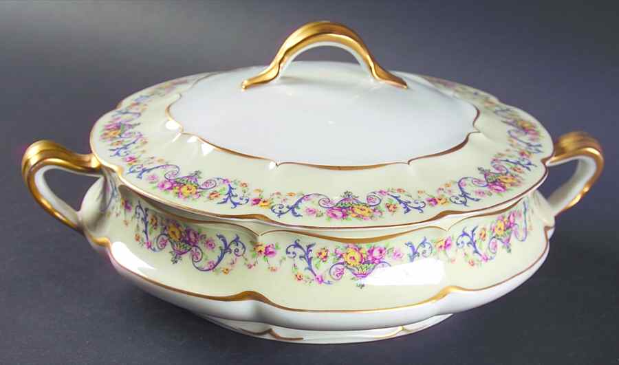 Symphony (Older, Gold Trim) Round Covered Vegetable by Haviland-1