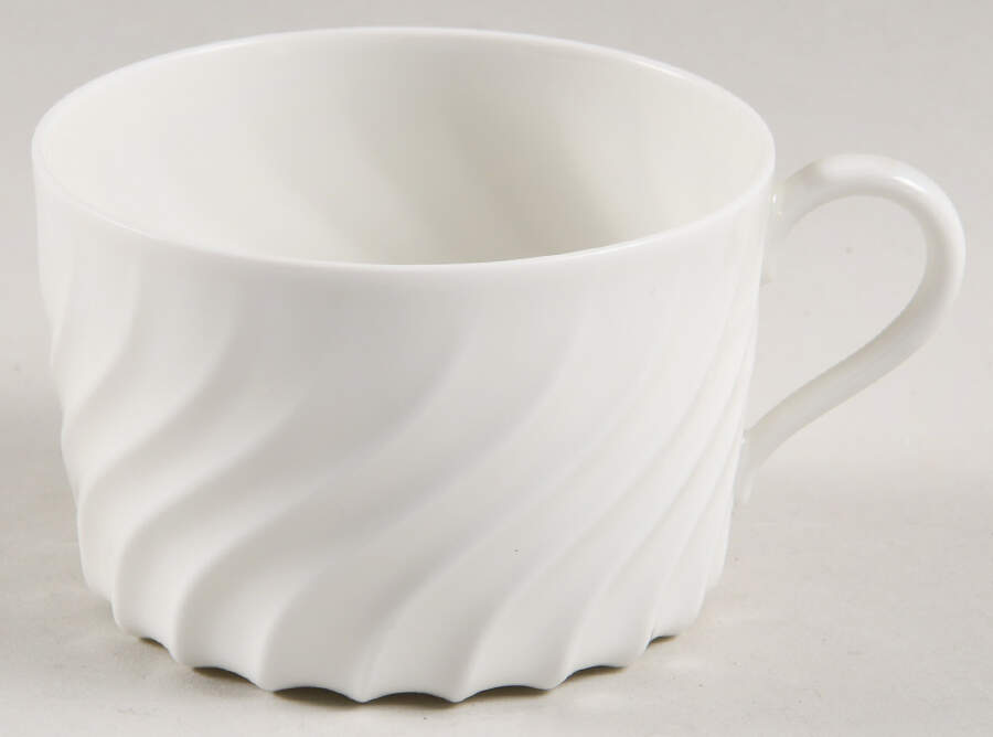 Torse White (Newer, Post 1950) Flat Cup by Haviland-1