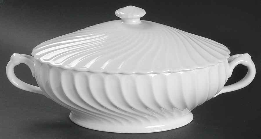 Torse White (Newer, Post 1950) Oval Covered Vegetable by Haviland-1