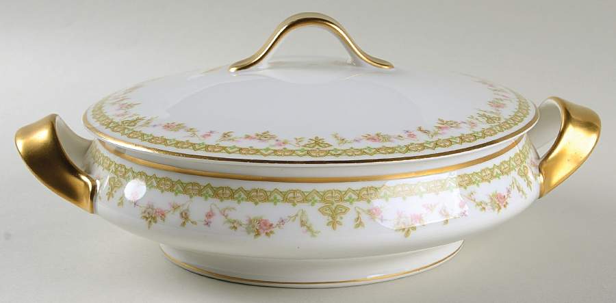 Trianon Round Covered Vegetable by Haviland-1