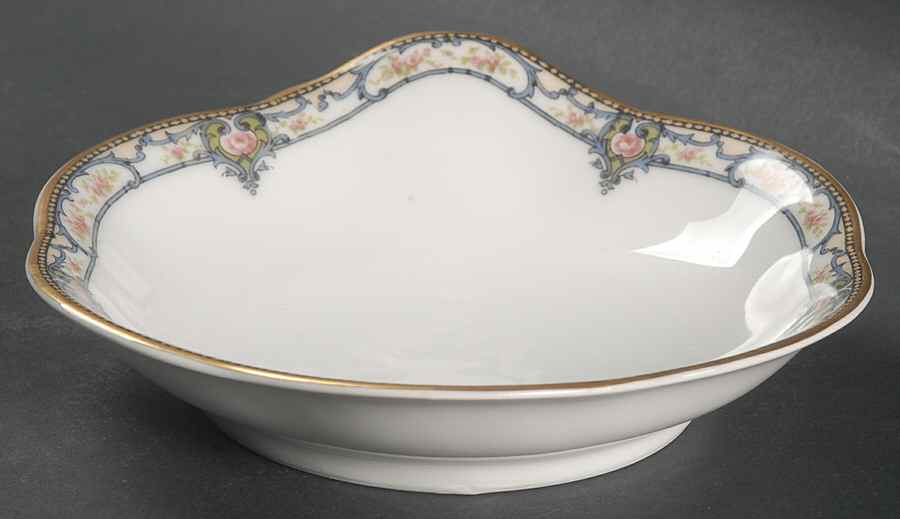 Troy (France) Bon Bon by Haviland-1