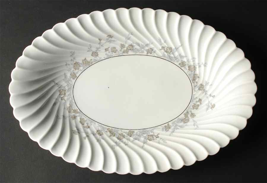 Valmont 15" Oval Serving Platter by Haviland-1