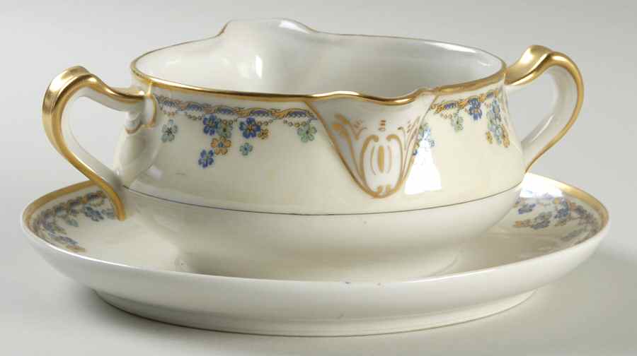 Valpariso Gravy Boat with Attached Underplate by Haviland-1