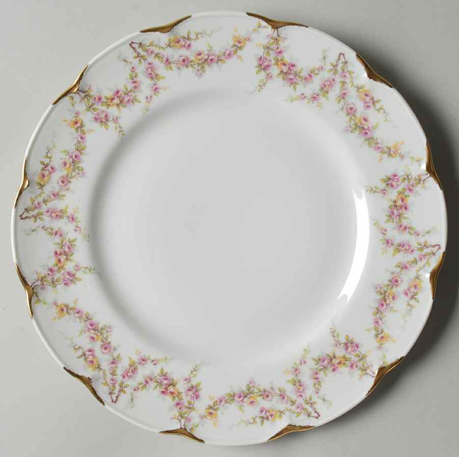 Varenne (France) Luncheon Plate by Haviland-1