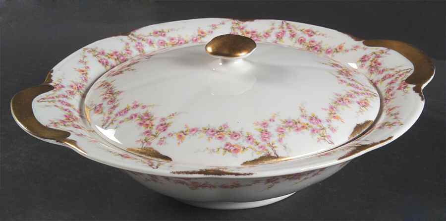 Varenne (New York) Round Covered Vegetable by Haviland-1
