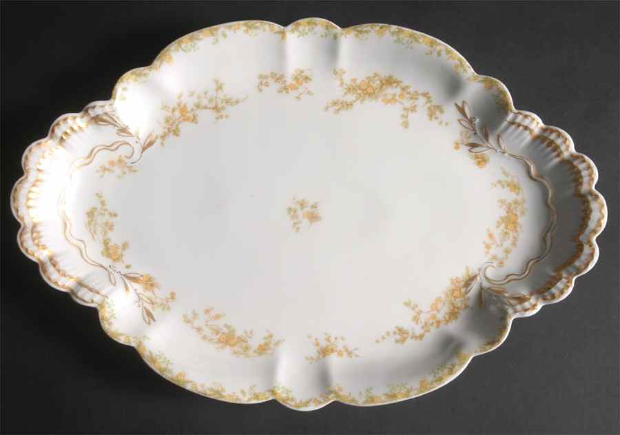 Venetia 15" Oval Serving Platter by Haviland-1