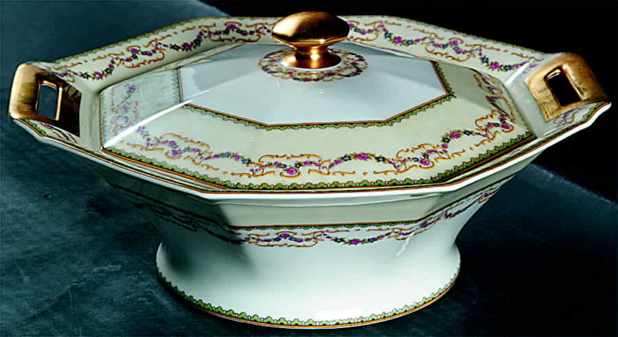 Venice Octagonal Covered Vegetable by Haviland-1