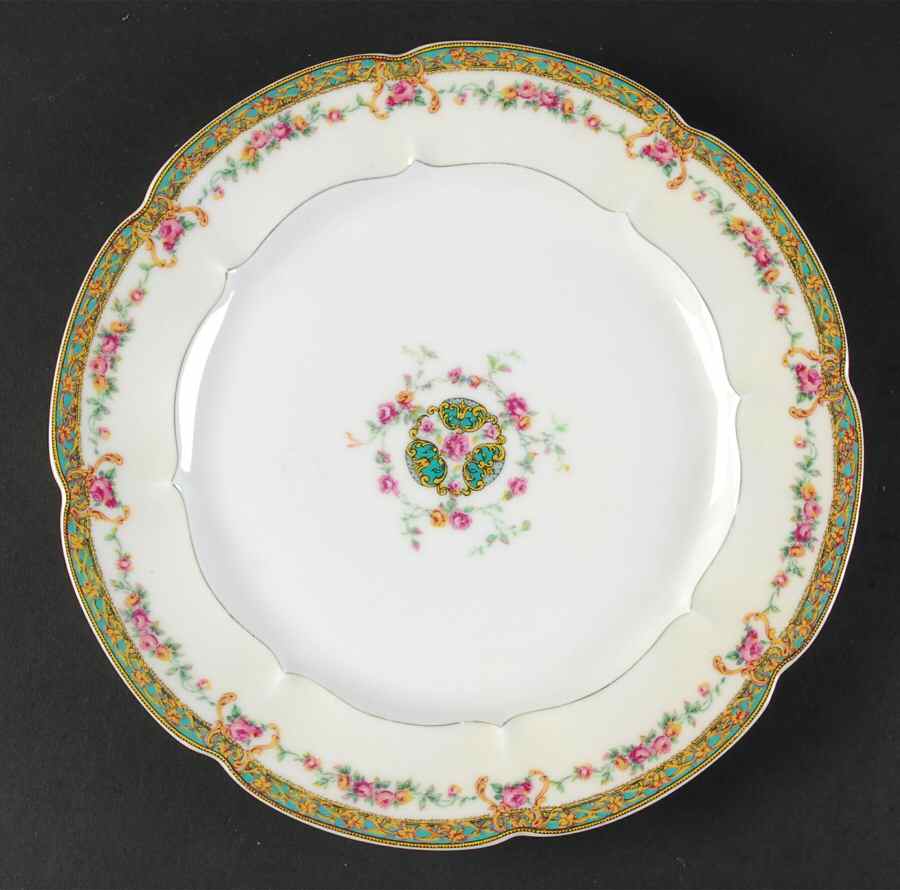 Versailles Dinner Plate by Haviland-1