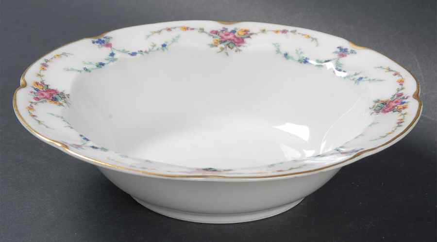 Victoria (Older, Scalloped) Coupe Cereal Bowl by Haviland-1