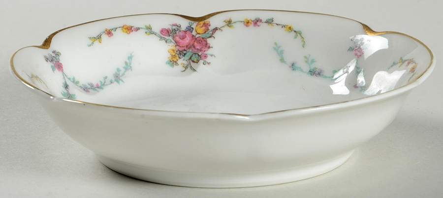 Victoria (Older, Scalloped) Fruit/Dessert (Sauce) Bowl by Haviland-1