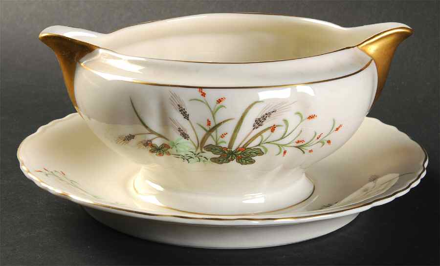 Weathersfield Gravy Boat with Attached Underplate by Haviland-1