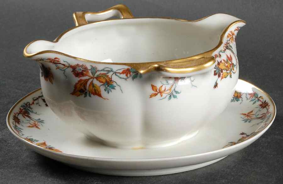 Woodbine Gravy Boat with Attached Underplate by Haviland-1