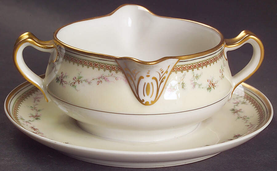 Yale Gravy Boat with Attached Underplate by Haviland-1