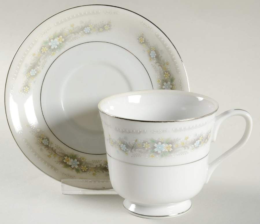 Summer Time Footed Cup & Saucer Set by Hara-1
