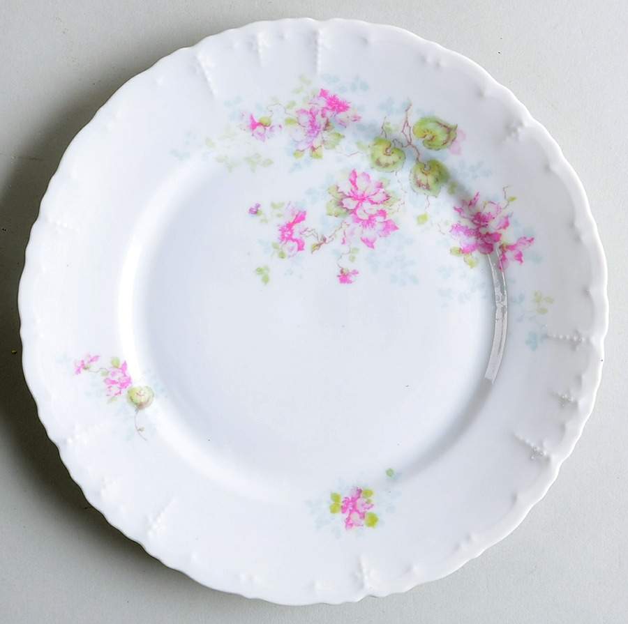 9374 Salad Plate by Habsburg-1