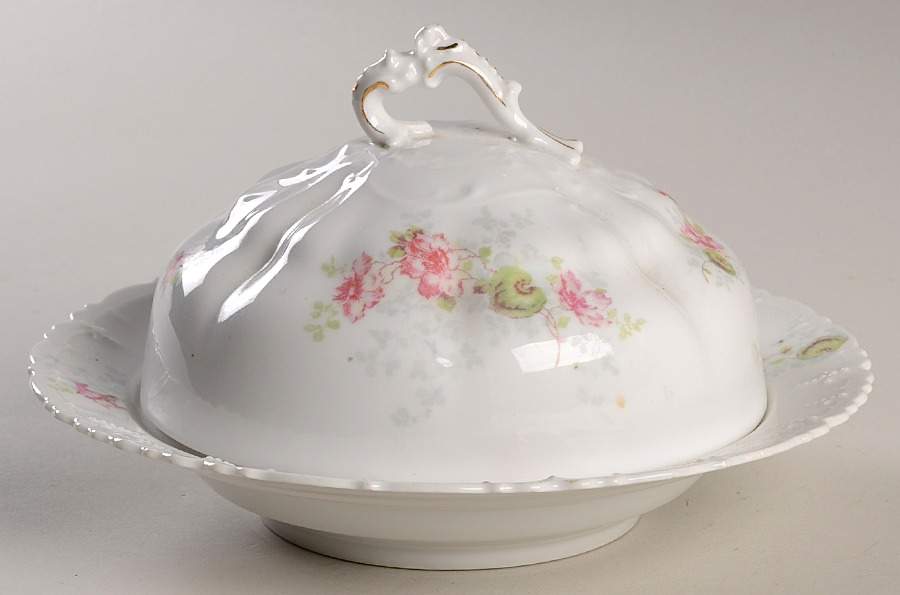 9374 Round Covered Butter by Habsburg-1