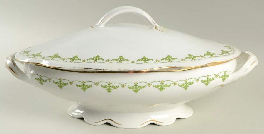 Carmen Oval Covered Vegetable by Habsburg-1