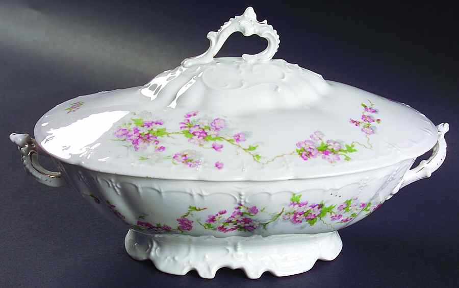 9322 Pink Oval Covered Vegetable by Habsburg-1
