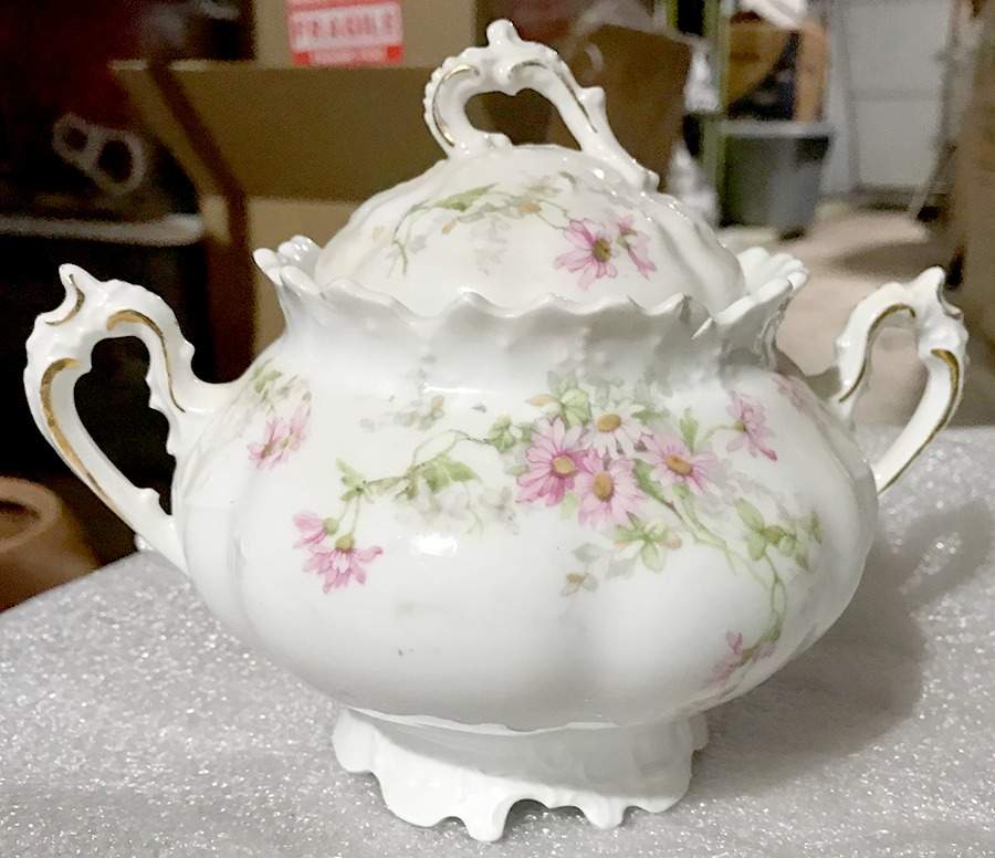 HAB18 Sugar Bowl & Lid by Habsburg-1
