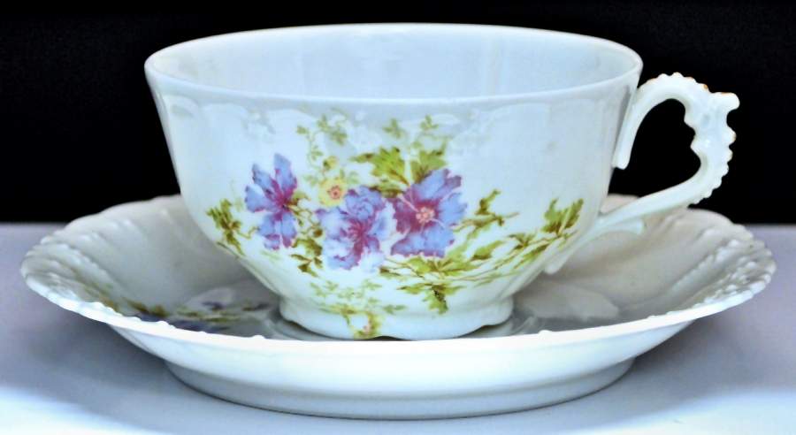 9221 Footed Cup & Saucer Set by Habsburg-1