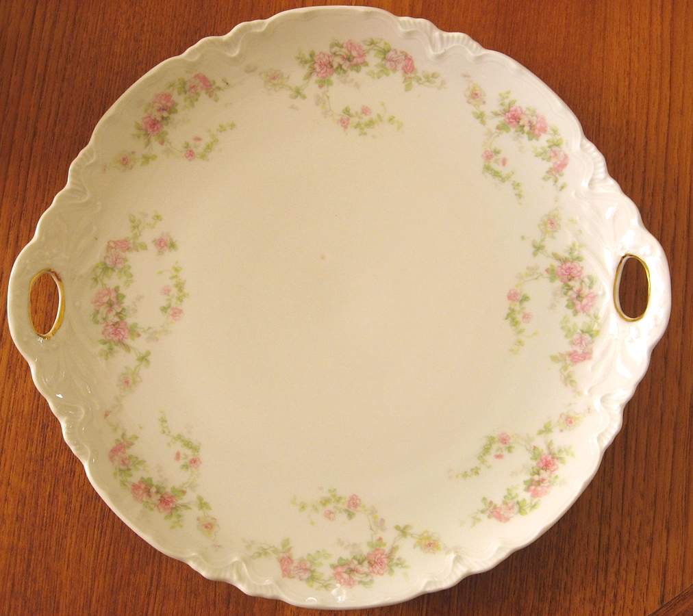HAB26 Handled Cake Plate by Habsburg-1