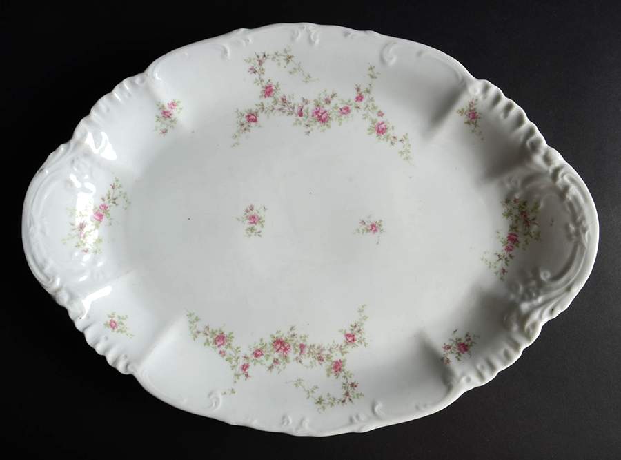 9165 17" Oval Serving Platter by Habsburg-1