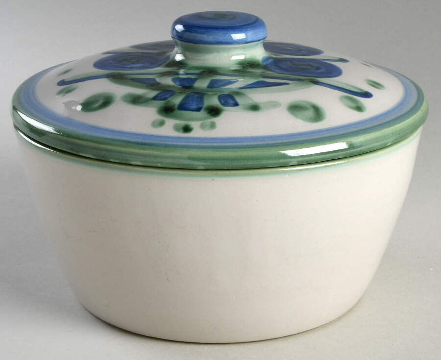 Bouquet 1.5 Qt Round Covered Casserole by M A Hadley-1