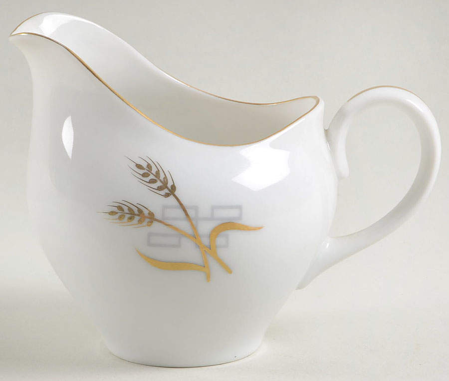 Corinthian Creamer by Harmony House China-1