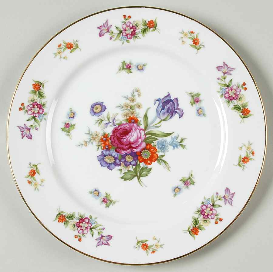 Dresdania Dinner Plate by Harmony House China-1