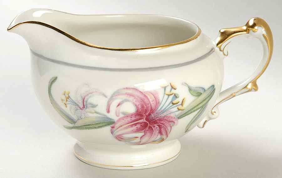 Elizabeth Creamer by Harmony House China-1