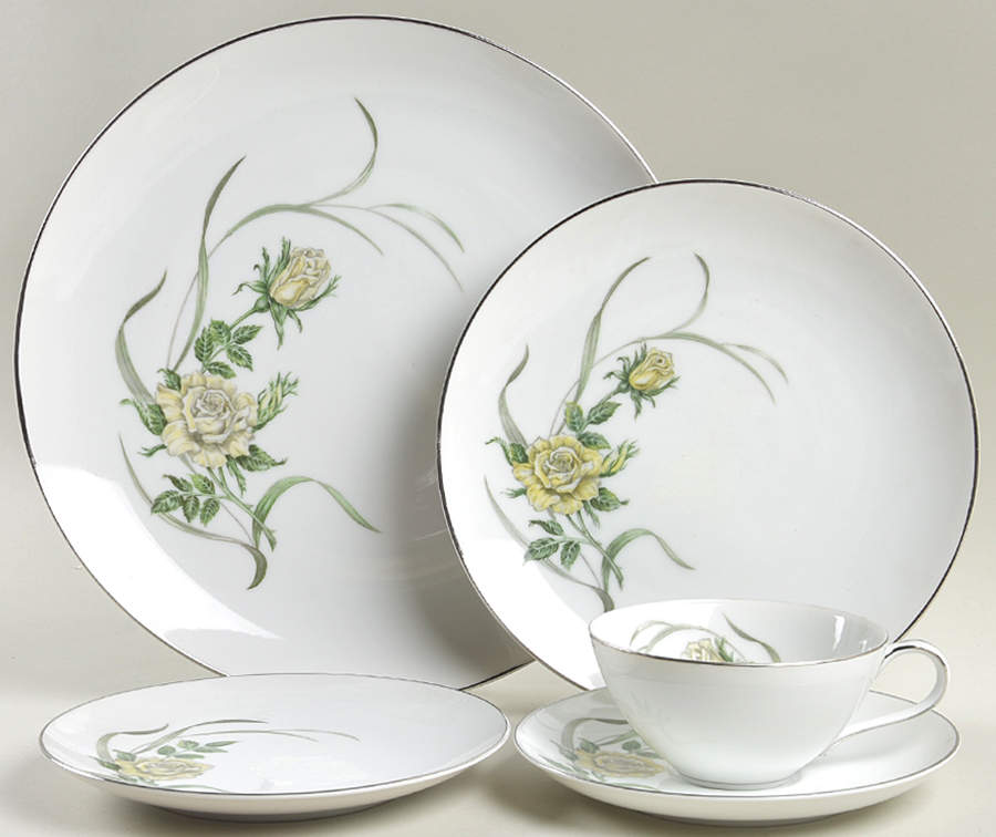 Fleur 5 Piece Place Setting by Harmony House China-1