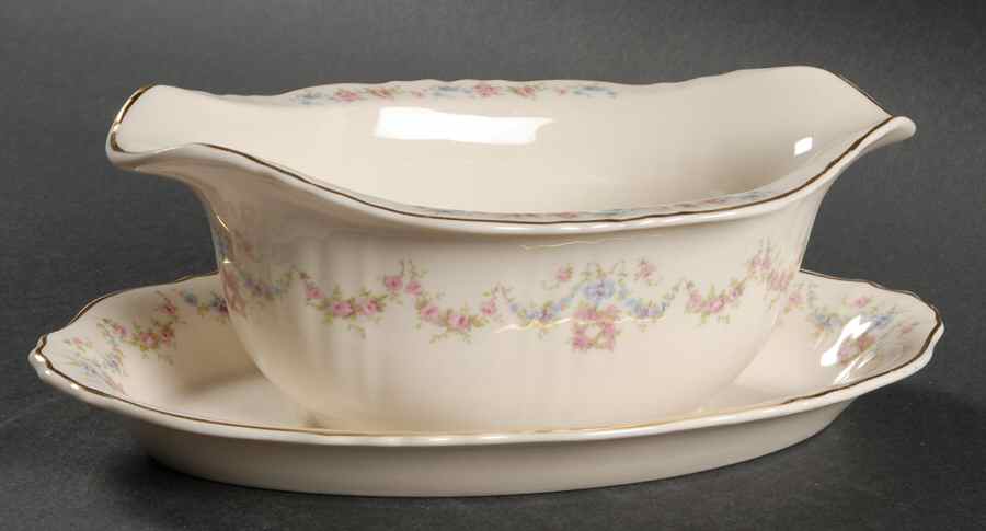 Fontaine Gravy Boat with Attached Underplate by Harmony House China-1